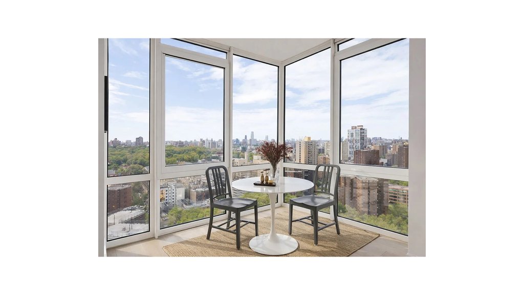1399 Park Avenue, Unit PH23 photo 2