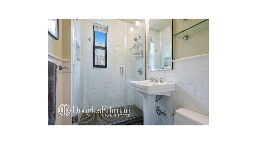 12 West 9th Street, Unit 6C photo 8