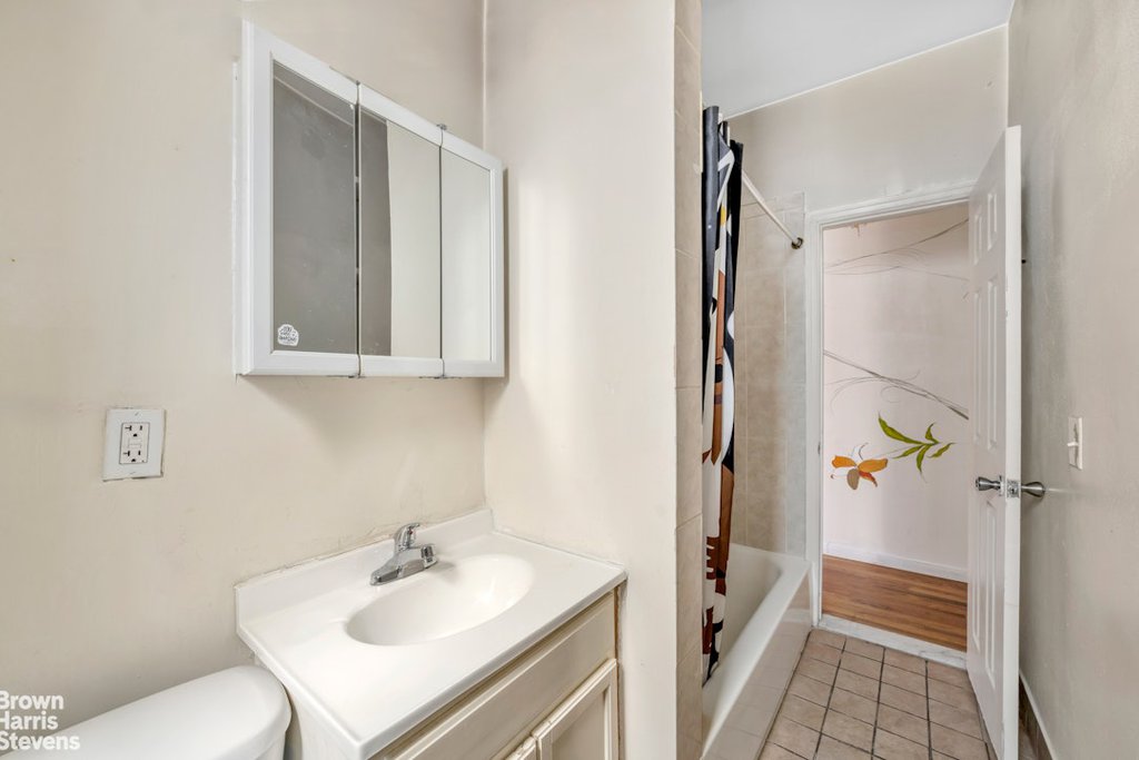 92 Saint Nicholas Avenue, Unit 5E photo 12