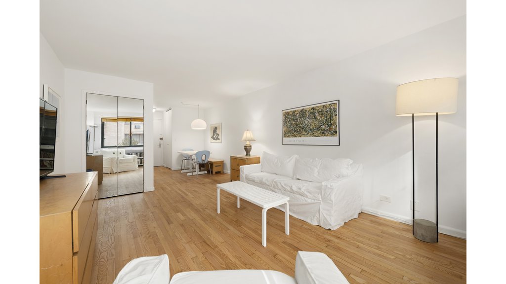 16 West 16th Street, Unit 6EFS photo 8