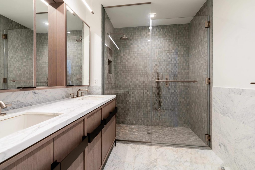 540 Sixth Avenue, Unit 7A
