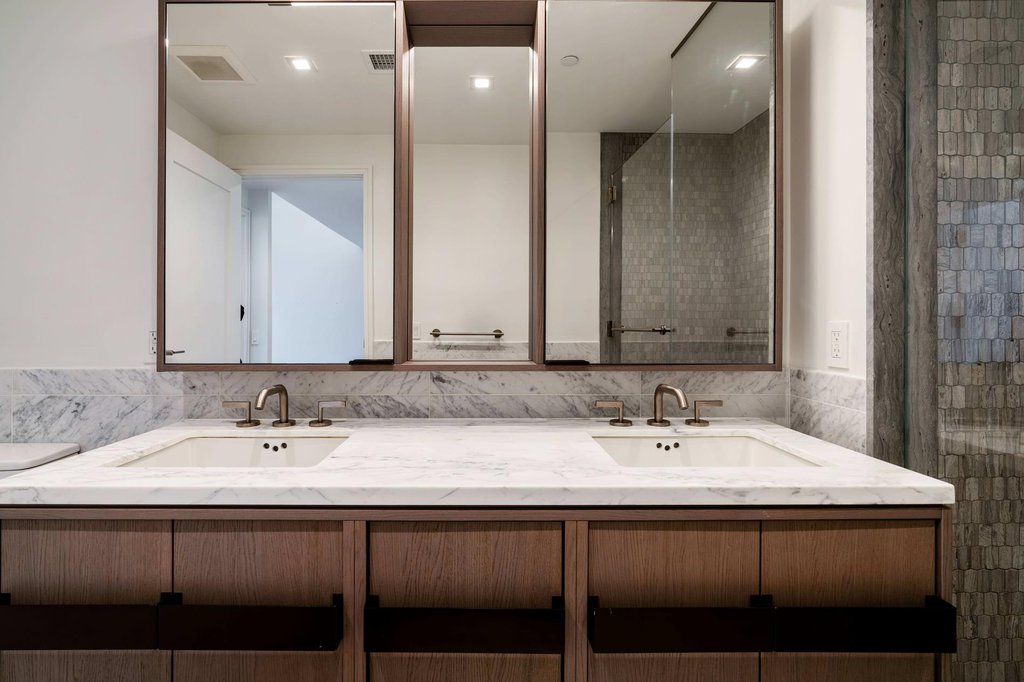 540 Sixth Avenue, Unit 7A photo 9