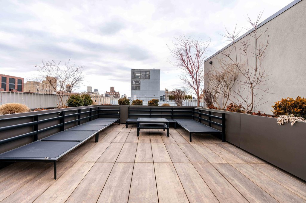 540 Sixth Avenue, Unit 7A photo 15