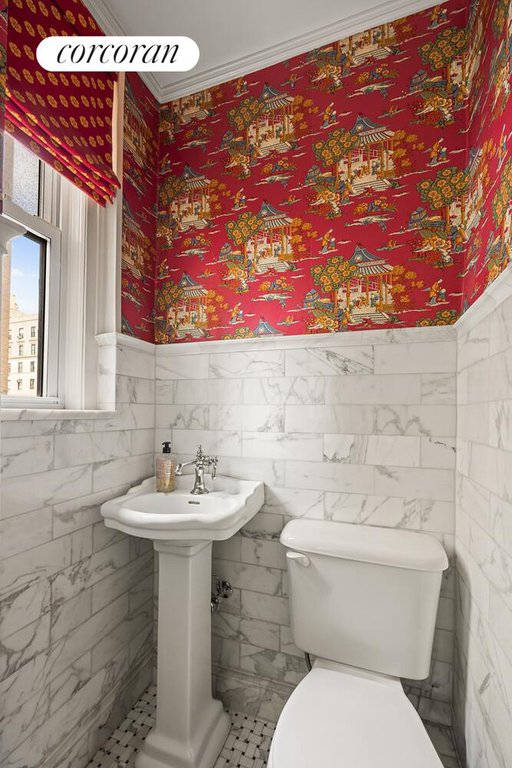 50 East 72nd Street, Unit 10C photo 7
