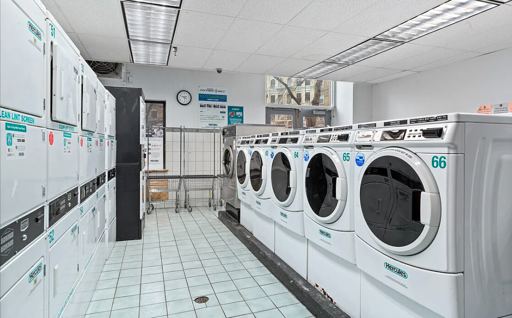 220 Manhattan Avenue, Unit 1U photo 11