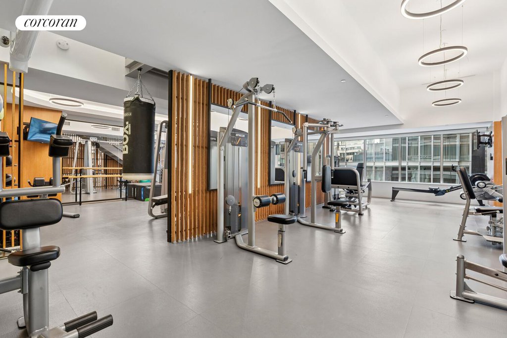 15 West 53rd Street, Unit 20E photo 11