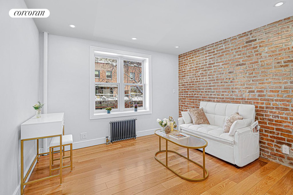 451 West 22nd Street, Unit 3R photo 5