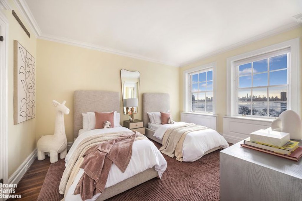 1 Beekman Place, Unit 7/8A photo 13