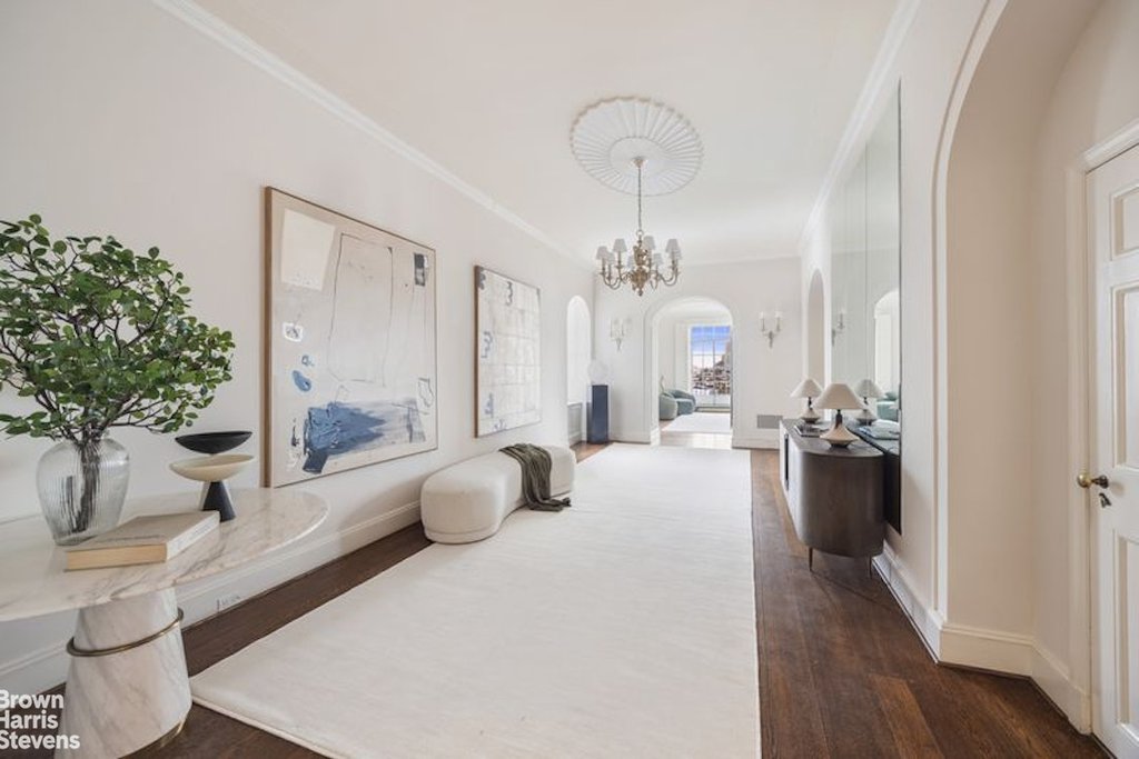 1 Beekman Place, Unit 7/8A photo 16