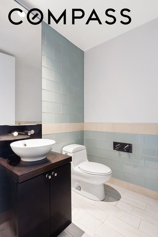 450 East 83rd Street, Unit 8B photo 14