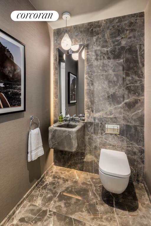 430 East 58th Street, Unit 65A photo 17