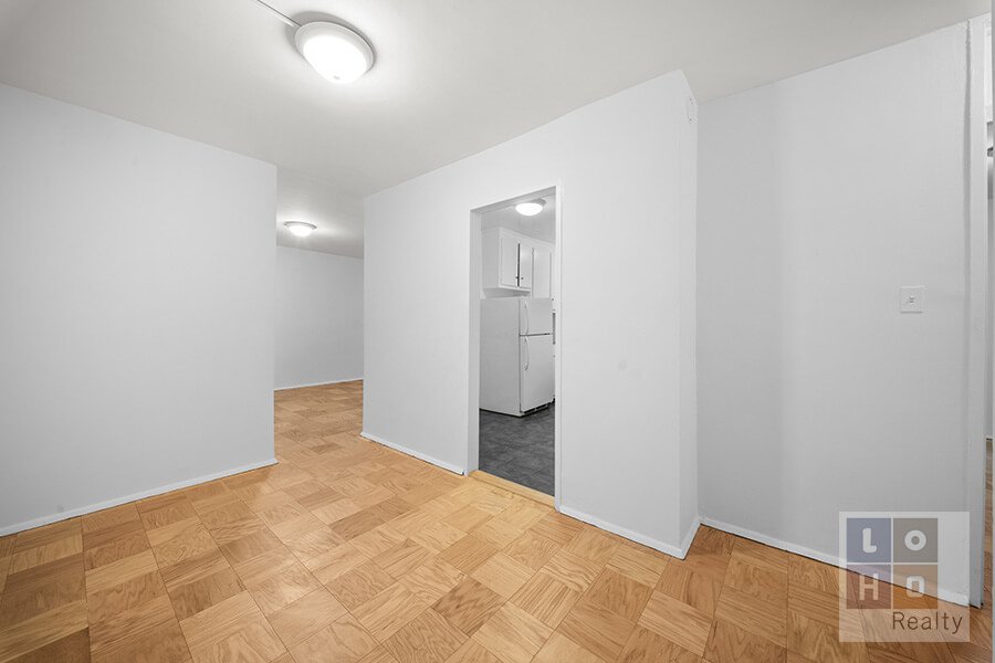 415 Grand Street, Unit E205 photo 8