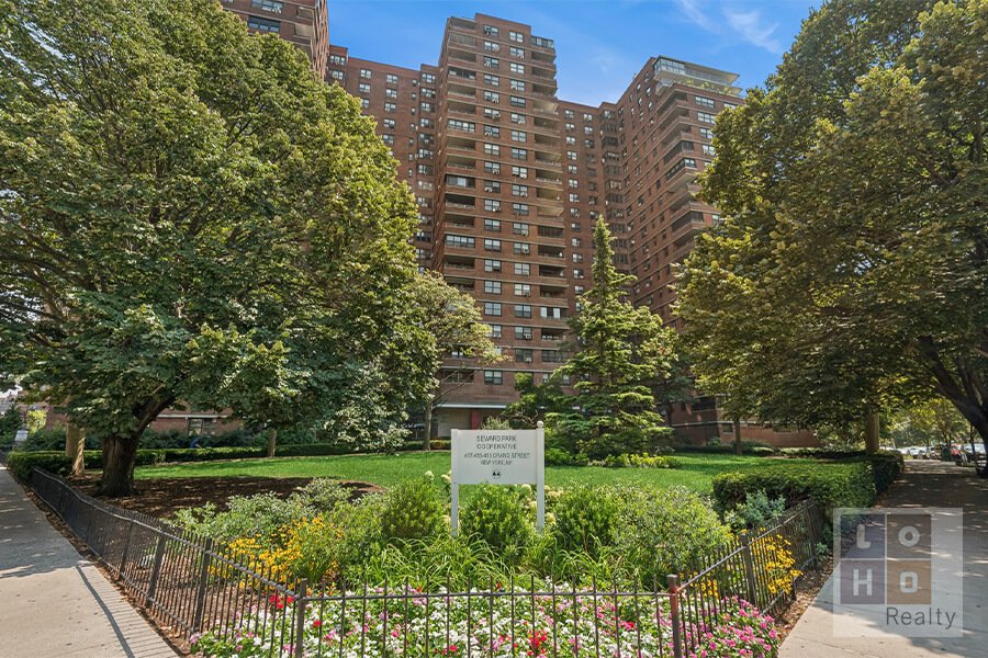 415 Grand Street, Unit E205 photo 18