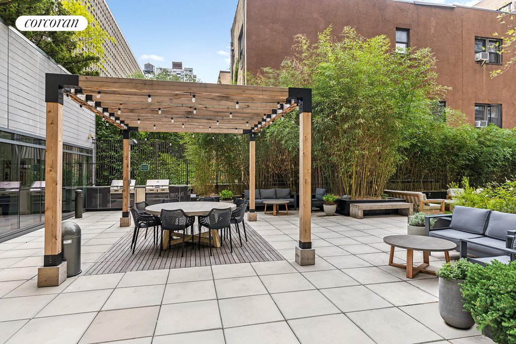 175 West 95th Street, Unit 7B photo 13