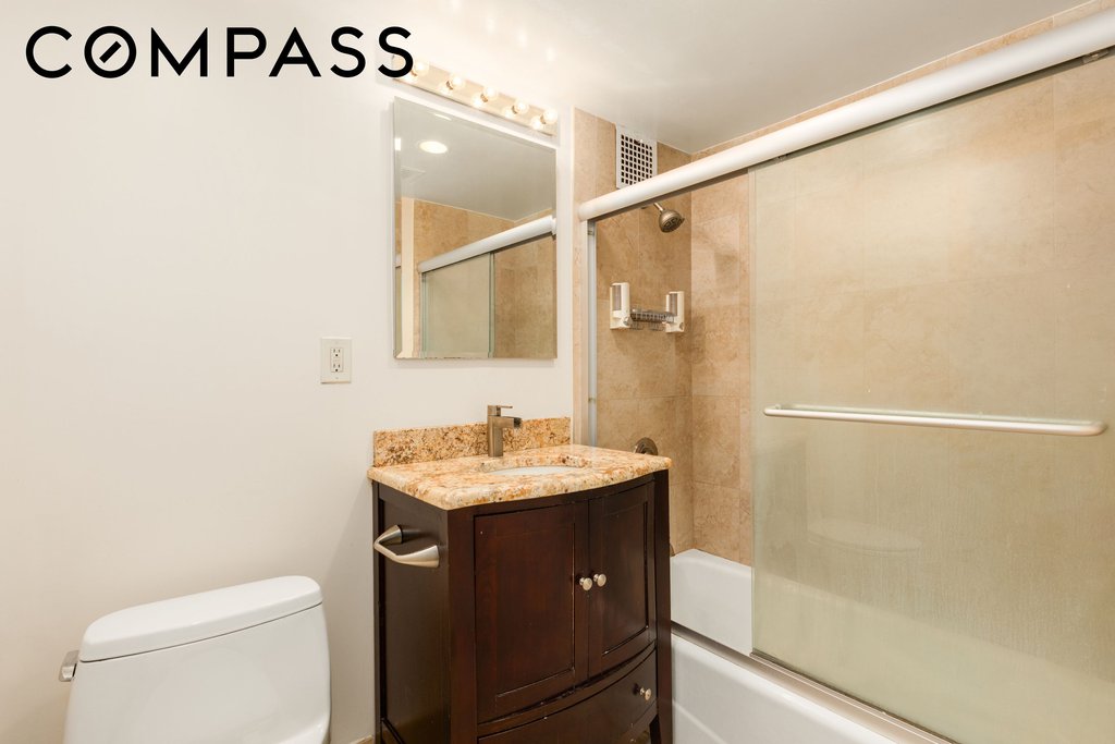 401 East 65th Street, Unit 2J photo 6