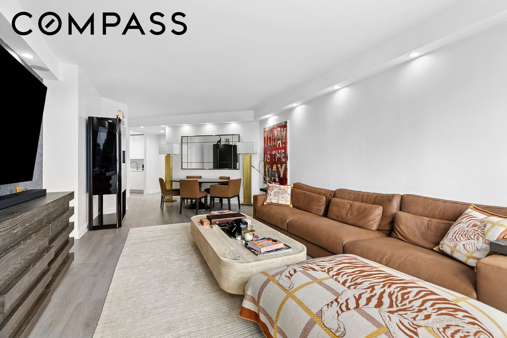 146 West 57th Street, Unit 47B photo 3