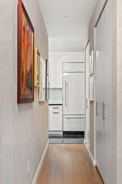 46-30 Center Boulevard, Unit 203 photo 18