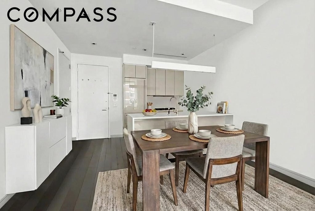 300 East 23rd Street, Unit 5B photo 5