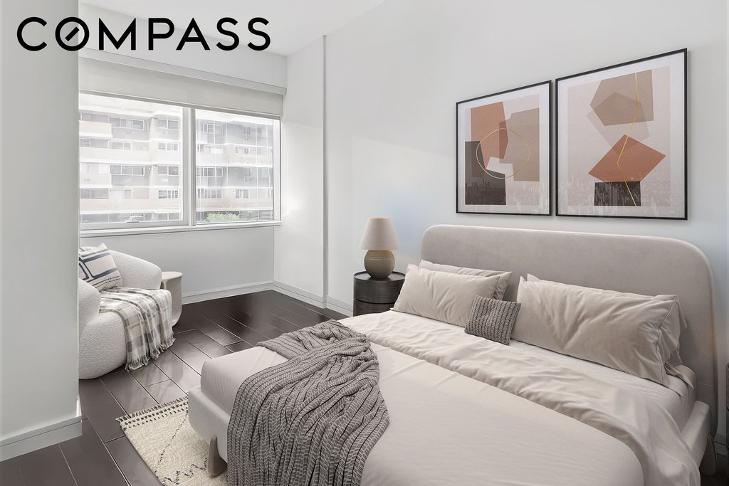 300 East 23rd Street, Unit 5B photo 7