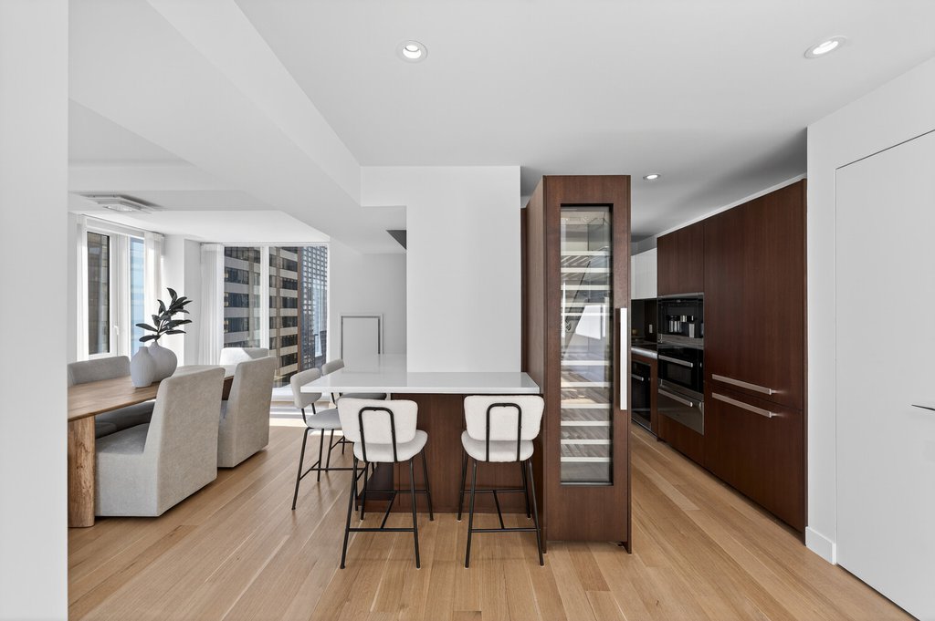 135 West 52nd Street, Unit PH4 photo 5