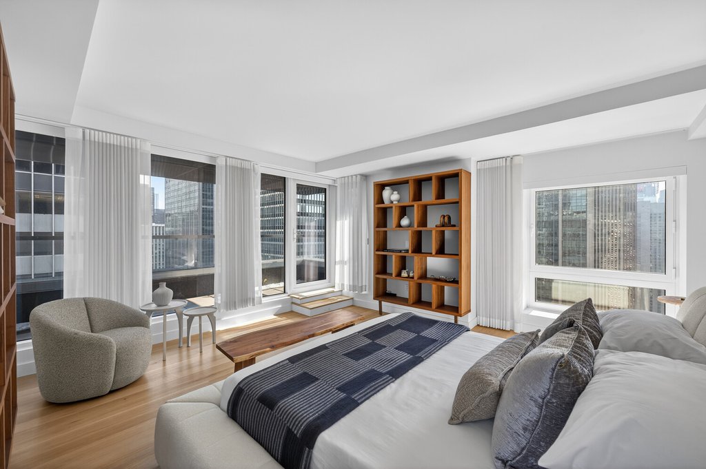 135 West 52nd Street, Unit PH4 photo 16