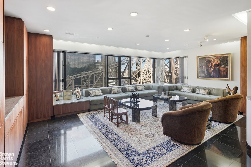 425 East 58th Street, Unit 15F photo 2