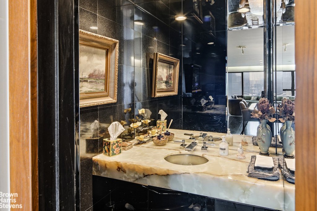 425 East 58th Street, Unit 15F photo 9