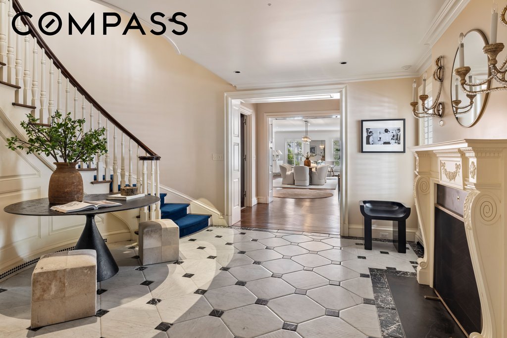 21 Beekman Place – For Sale photo 5