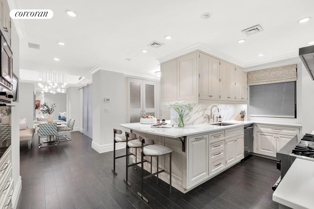 1111 Park Avenue, Unit 2BH photo 7