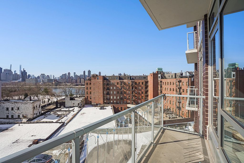 11-24 31st Avenue, Unit 6C photo 10