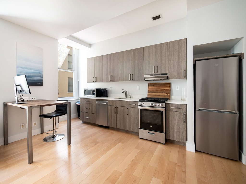 55 Wall Street, Unit 713 photo 3