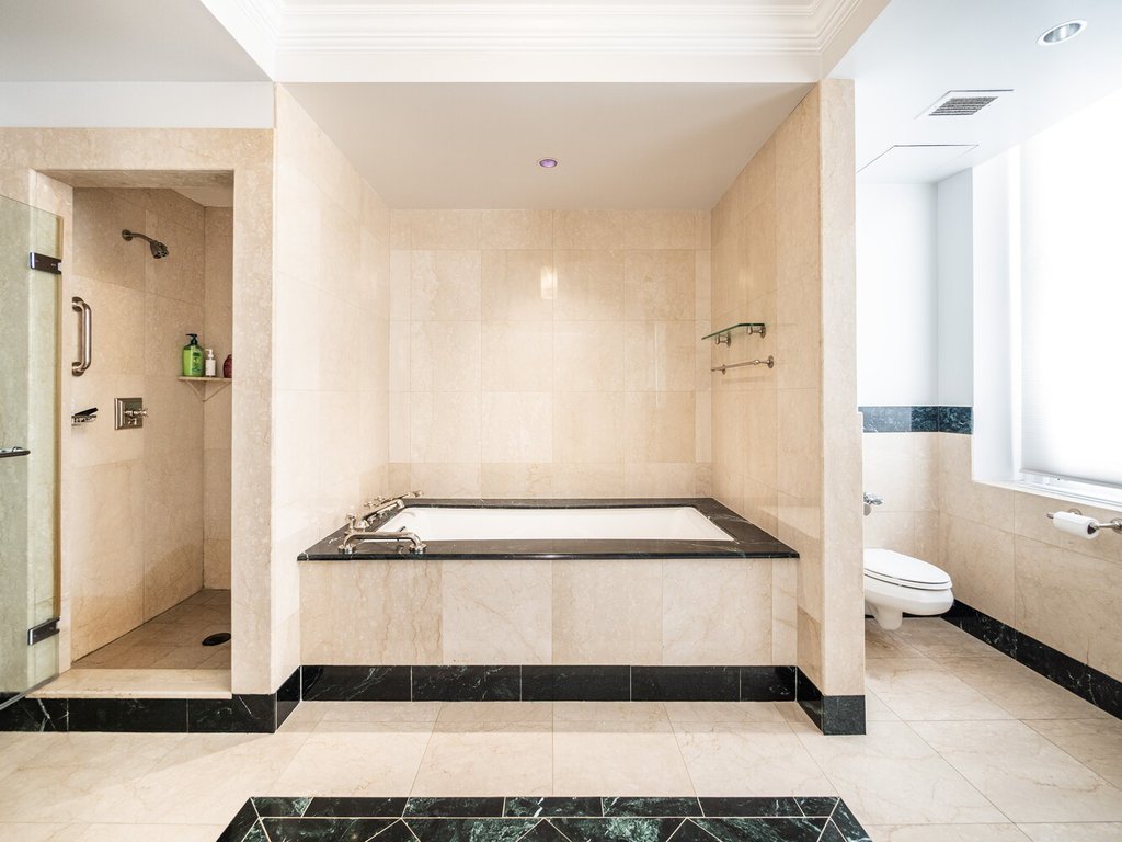 55 Wall Street, Unit 713 photo 4