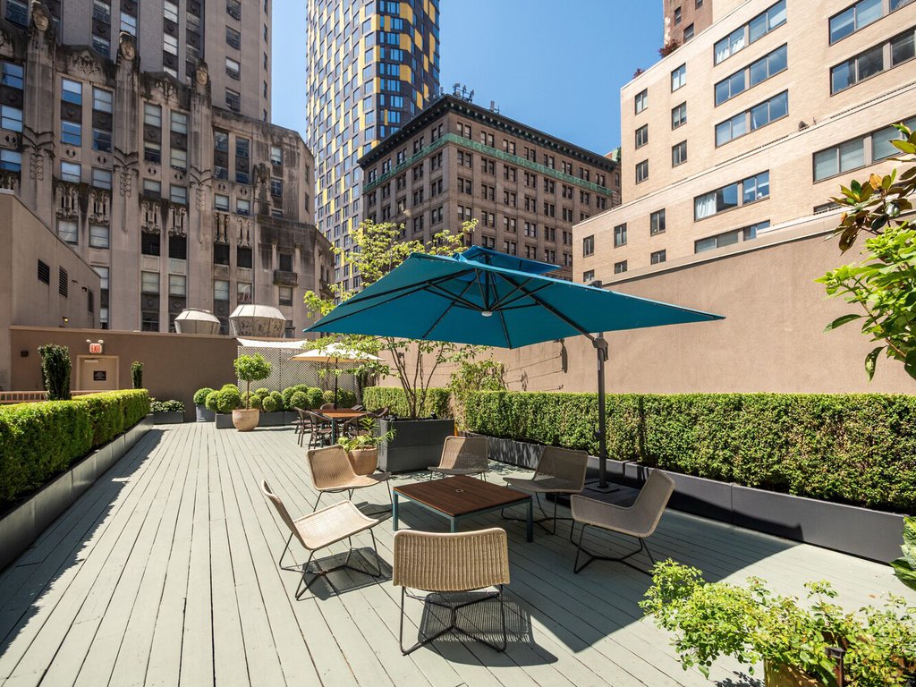 55 Wall Street, Unit 713 photo 11