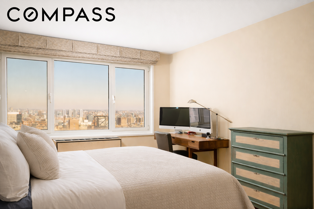 50 East 89th Street, Unit 31C photo 9
