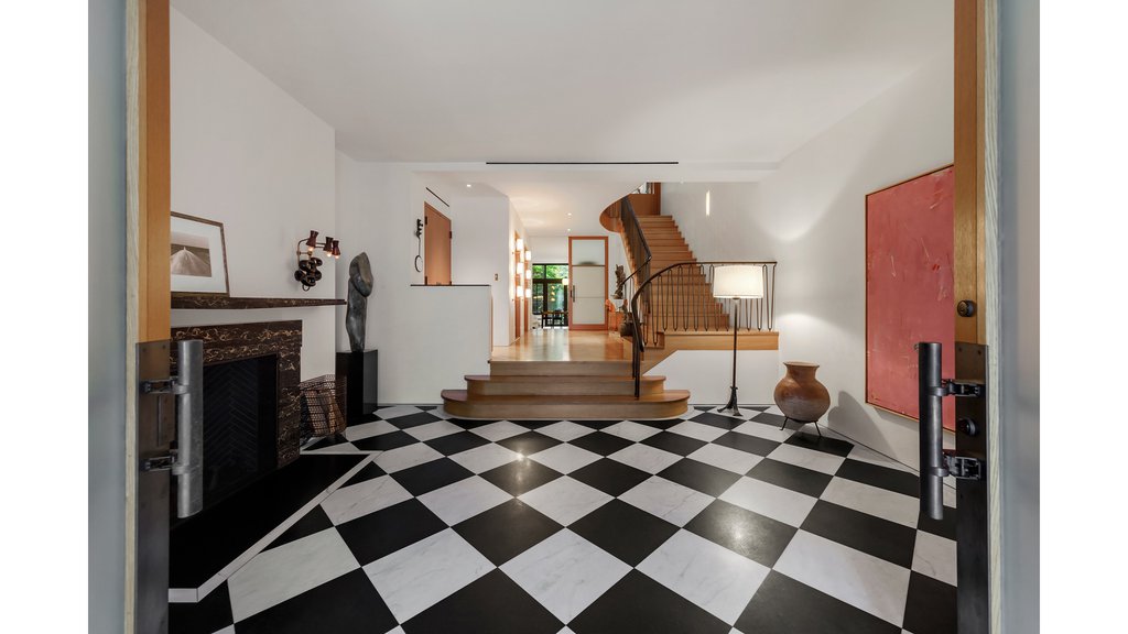 22 East 94th Street – For Sale photo 3