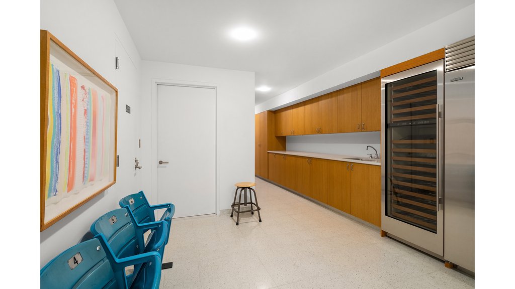 22 East 94th Street – For Sale photo 26