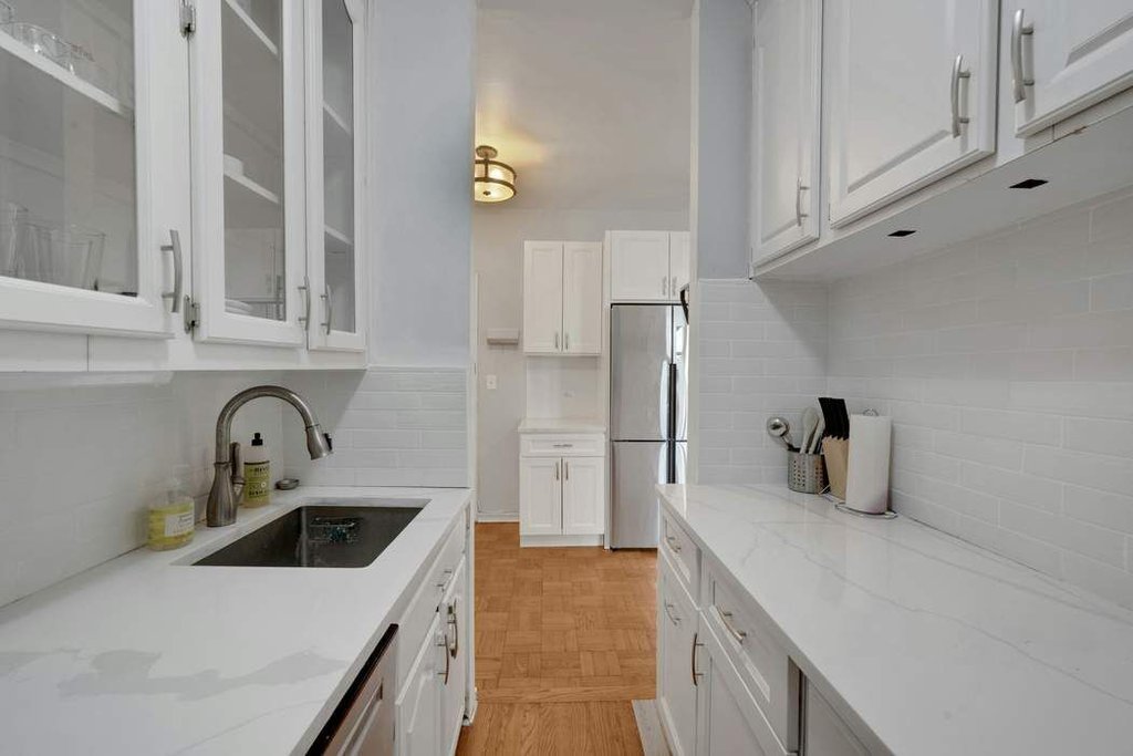 2390 Palisade Avenue, Unit 1G photo 7