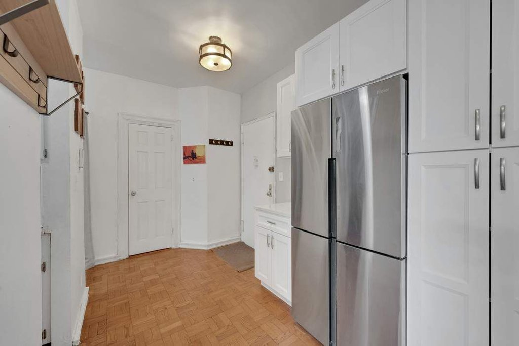 2390 Palisade Avenue, Unit 1G photo 9