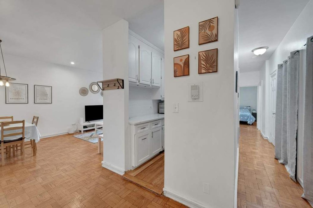 2390 Palisade Avenue, Unit 1G photo 10
