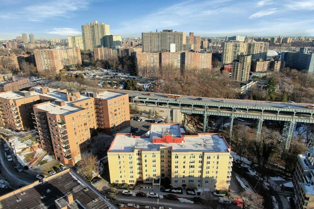 2390 Palisade Avenue, Unit 1G photo 29