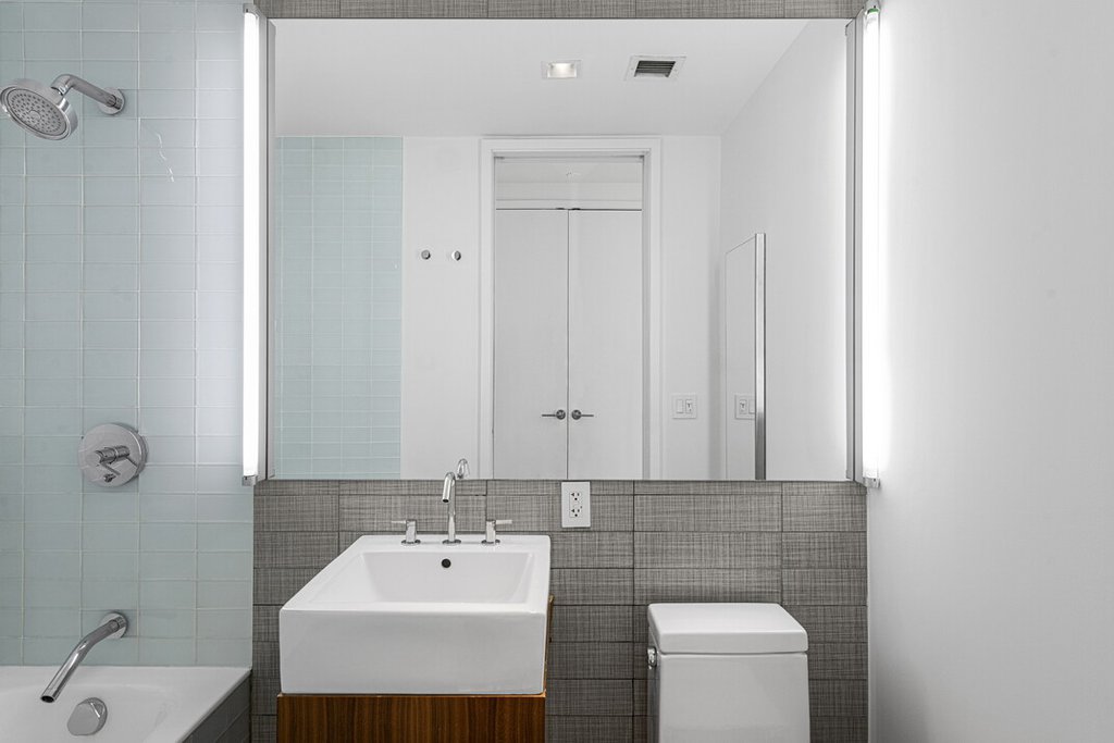 447 West 18th Street, Unit 4C photo 8
