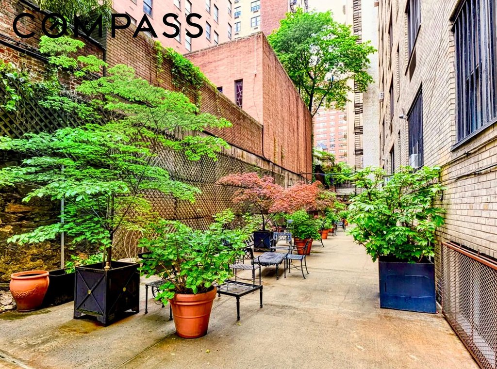 220 East 73rd Street, Unit 1A photo 12