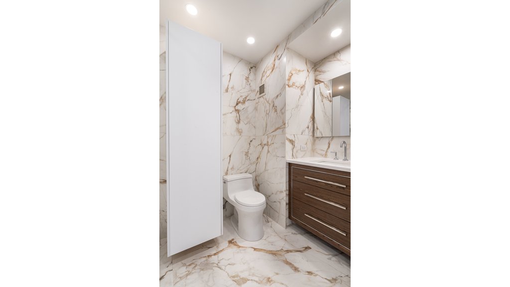 160 West 66th Street, Unit 29B photo 11