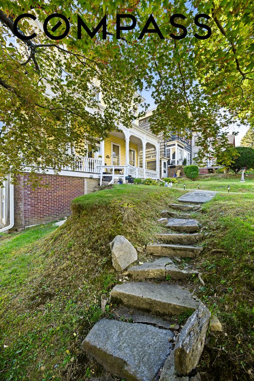 351 Saint Pauls Avenue – For Sale photo 3