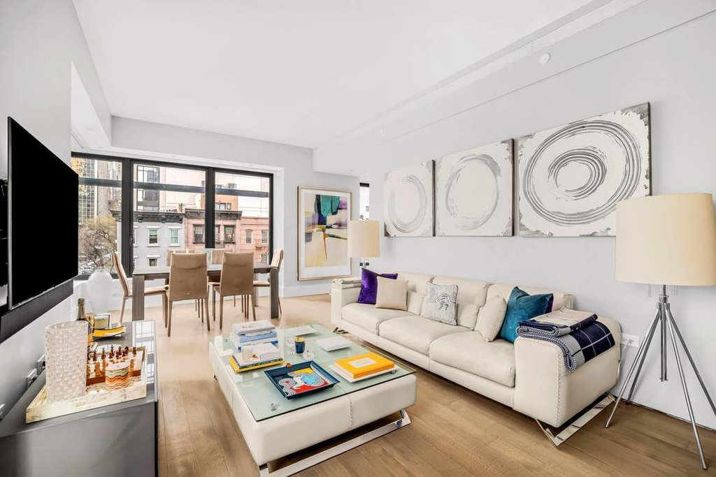 301 East 50th Street, Unit 3B