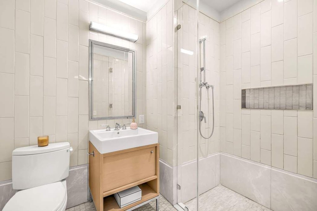 301 East 50th Street, Unit 3B photo 9
