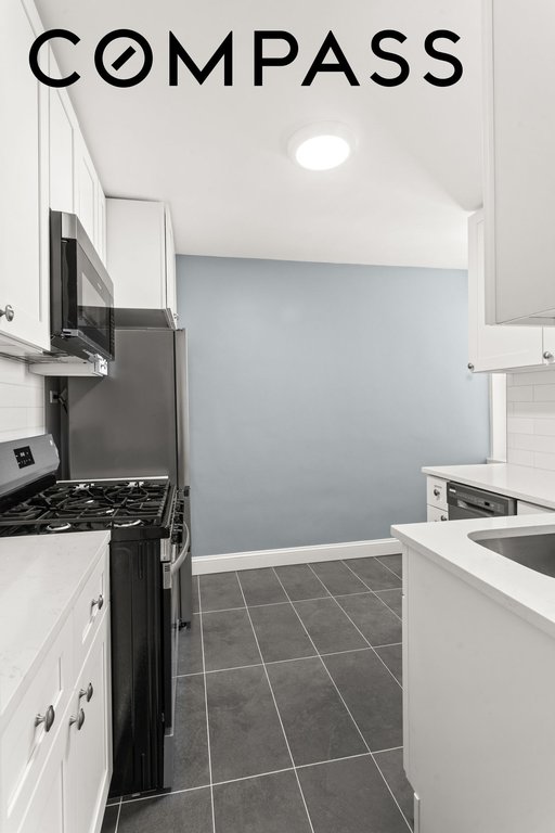 5650 Netherland Avenue, Unit 6C photo 4