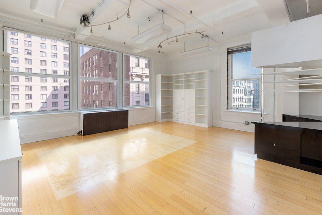 144 West 27th Street, Unit 10F photo 2