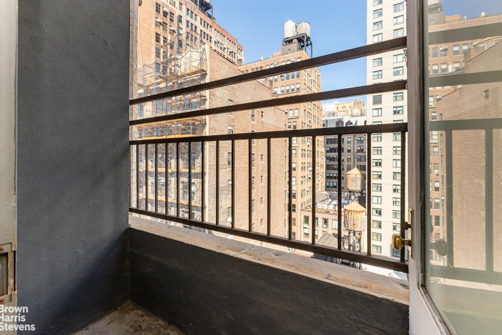 144 West 27th Street, Unit 10F photo 9