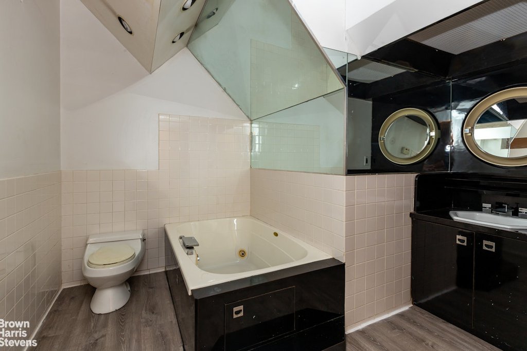 144 West 27th Street, Unit 10F photo 13